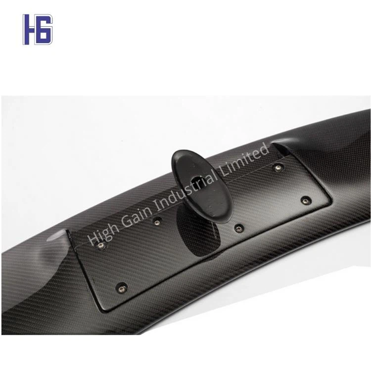 Parti di automobili modificate in fibra di carbonio