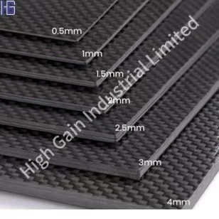Qual è lo spessore comune del pannello in fibra di carbonio?